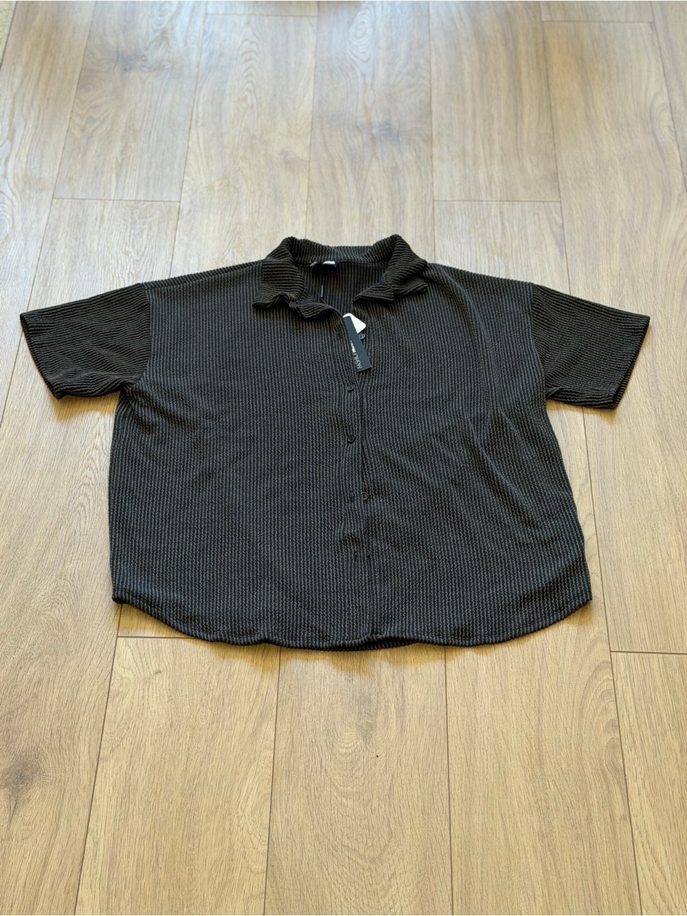 Fashion Nova Men's Black Short-Sleeve Waffle Button-Down Shirt